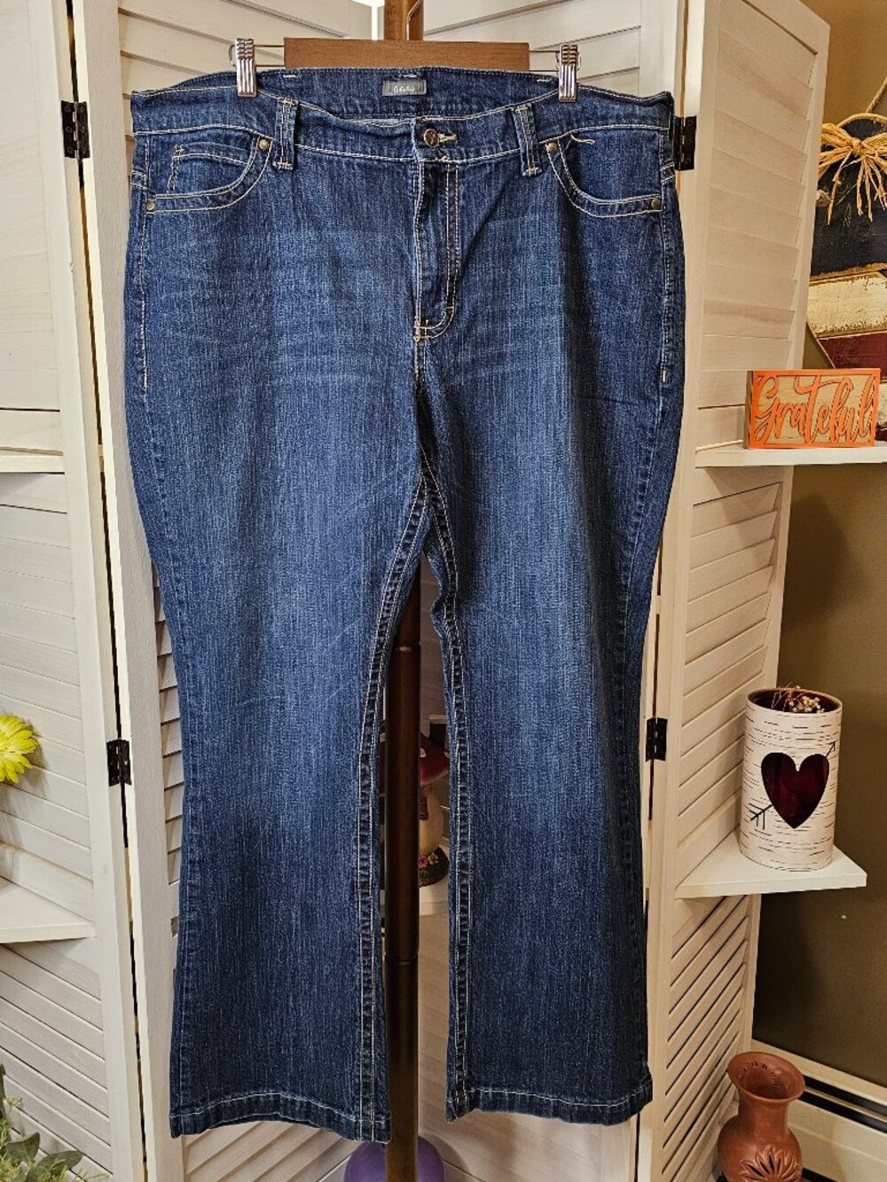Cabela's Plus Size 20 Regular, Bootcut, Blue Denim, Jeans